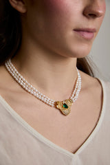 Collar Triple de Perlas de Agua Dulce Cierre Clasico