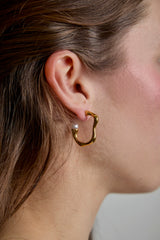 Pendientes Aura Pearl Curve