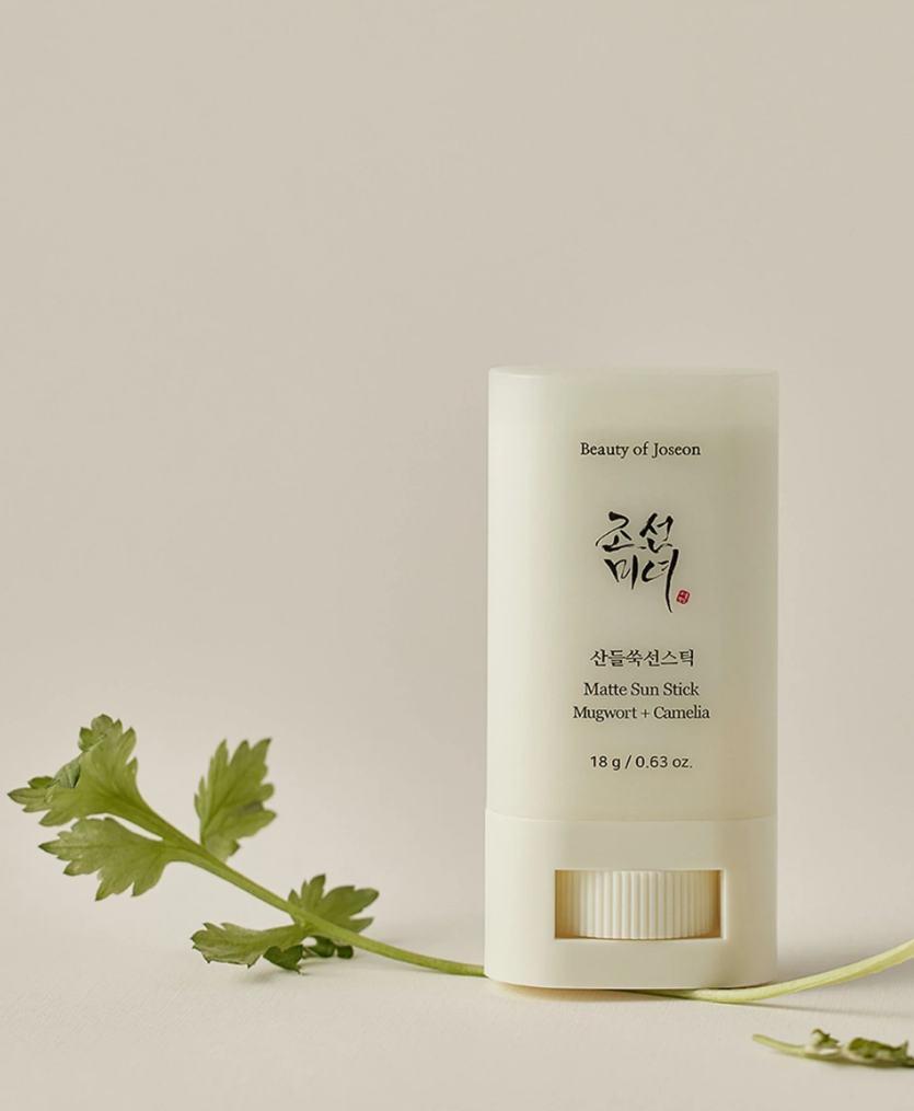 Beauty of Joseon MATTE SUN STICK: MUGWORT + CAMELIA SPF50+